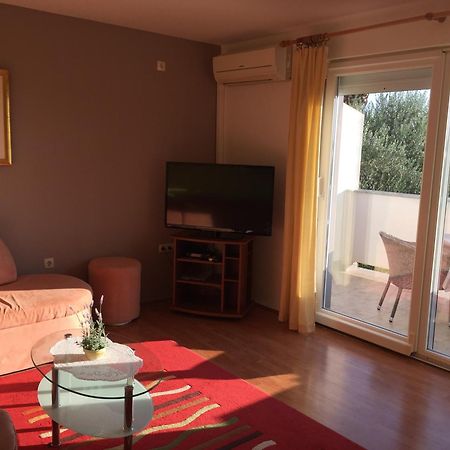 Apartments Nautica Barbat na Rabu Ngoại thất bức ảnh