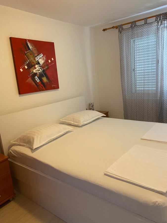 Apartments Nautica Barbat na Rabu Ngoại thất bức ảnh
