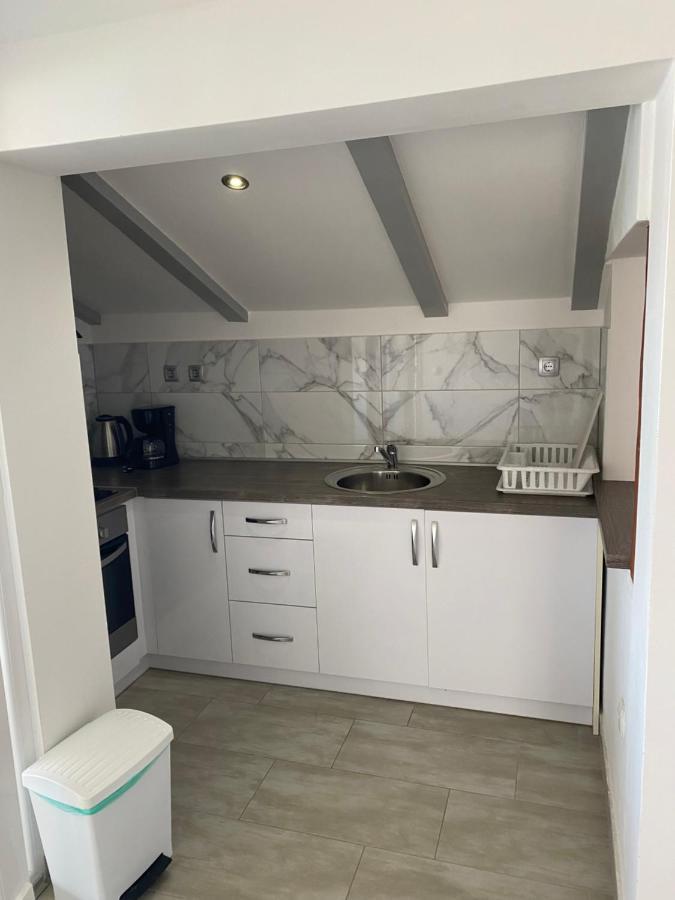 Apartments Nautica Barbat na Rabu Ngoại thất bức ảnh