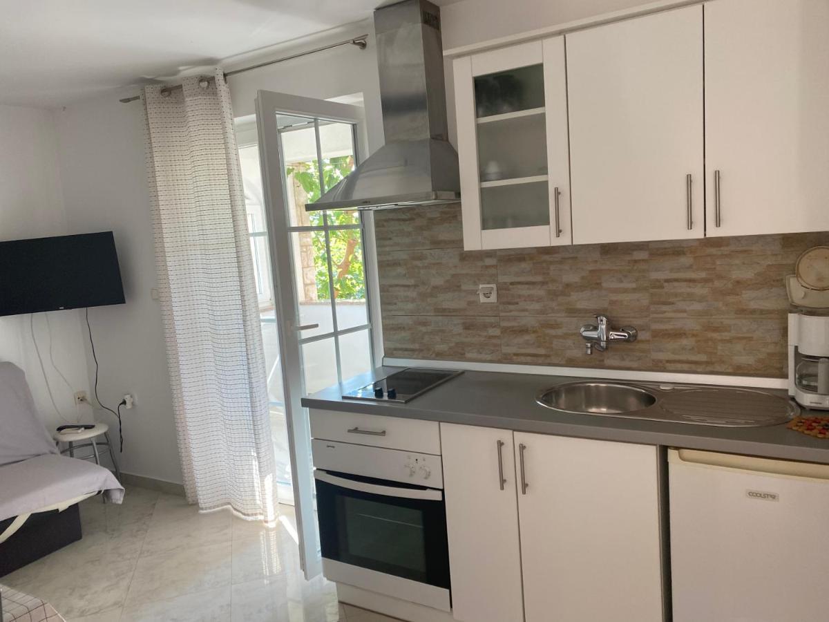 Apartments Nautica Barbat na Rabu Ngoại thất bức ảnh