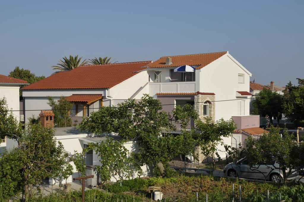 Apartments Nautica Barbat na Rabu Phòng bức ảnh