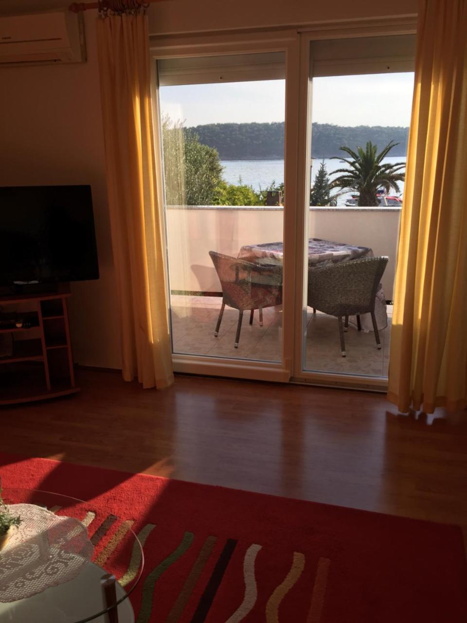 Apartments Nautica Barbat na Rabu Ngoại thất bức ảnh
