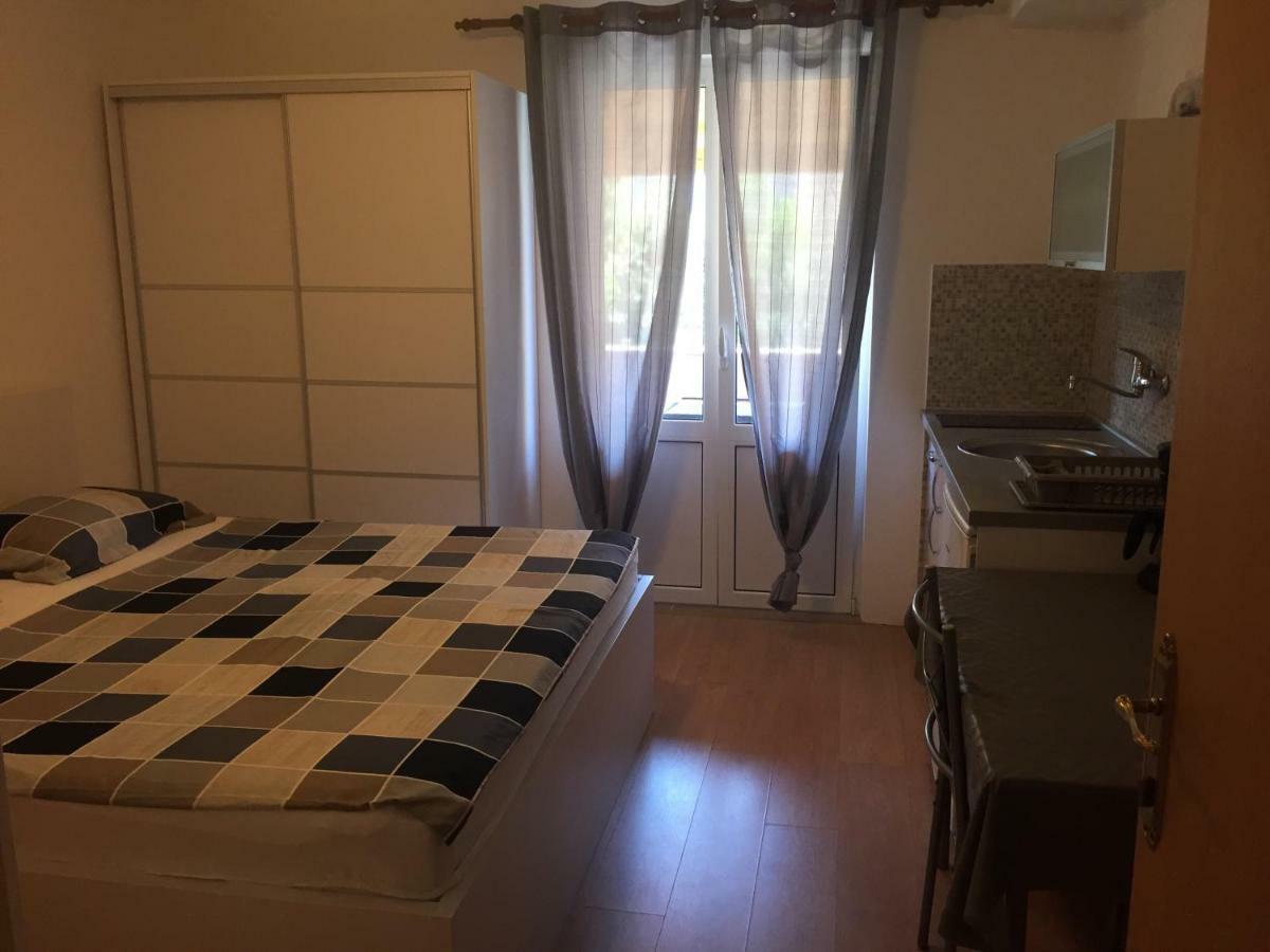 Apartments Nautica Barbat na Rabu Ngoại thất bức ảnh